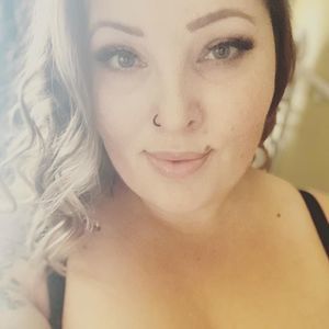 Meet your Posher, Eva